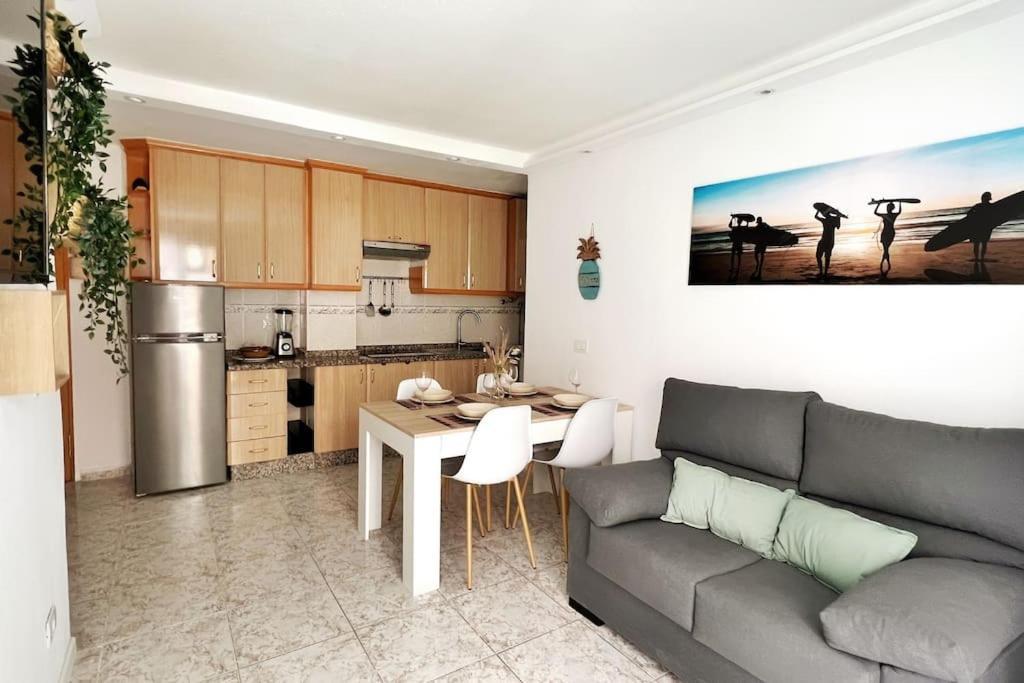 Giovina Living Av Suecia 150M From Beach Los Cristianos  Exterior photo